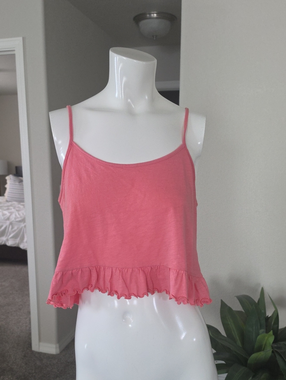 American Eagle Outfitters Coral Pink Ruffle-Hem Spaghetti Strap Tank